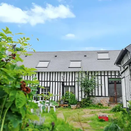 Casa de Férias Maison Rustique Charmante à Sassetot-le-mauconduit, Jardin.